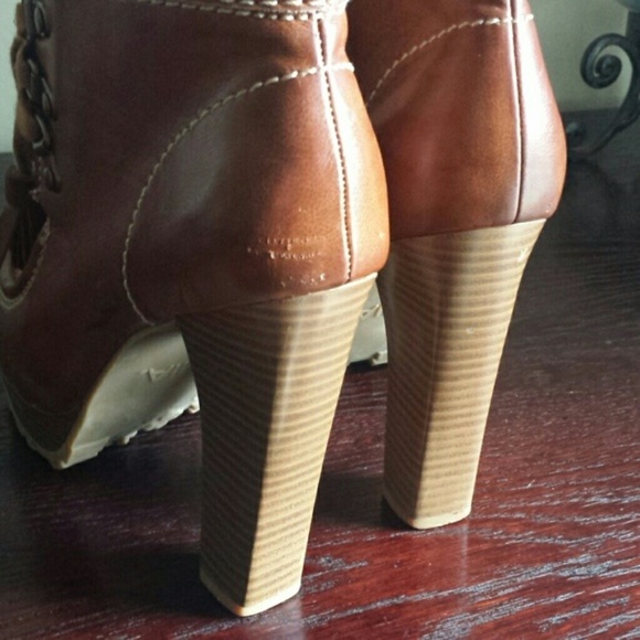 MIA Booties Brown Lace Up Size 6.5 - Picture 3 of 8